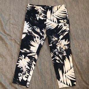 Women’s capris